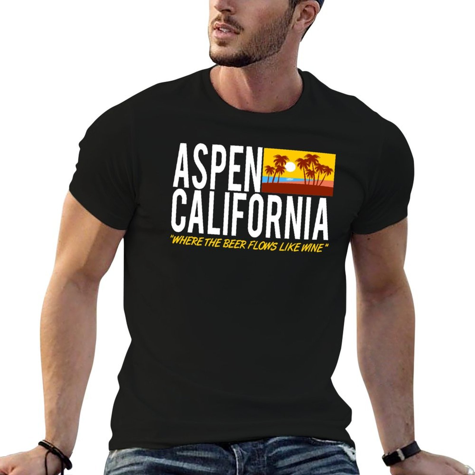 Wine Like Beer - アスペン カリフォルニア - ビールがワインのように流れる場所 Tシャツ グラフィックプリント半袖Tシャツ