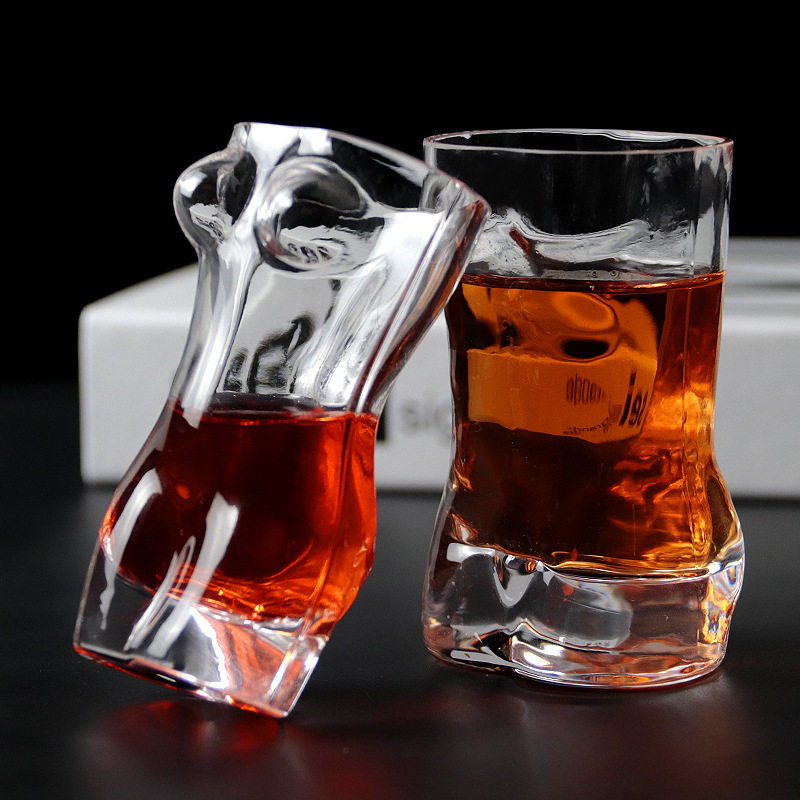 クリエイティブなビールグラス、ボディアート、ドリンクカップ、 - Wine Beer Mixed Drinks のレビューと価格