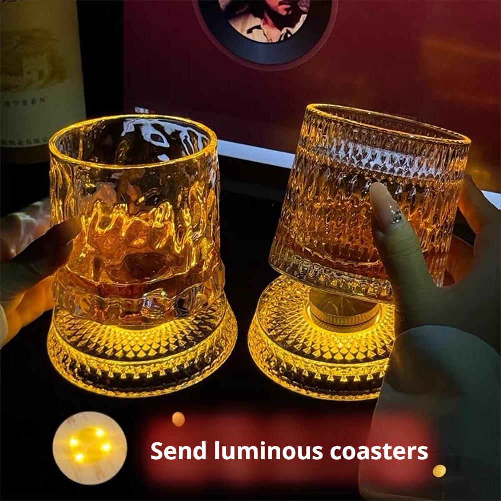 回転式ウイスキーグラス クリエイティブクリスタルビールカップ - Wine Beer Whiskey のレビューと価格